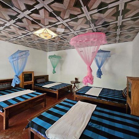 Sigiri Birds Hostel สิกิริยา ภายนอก รูปภาพ